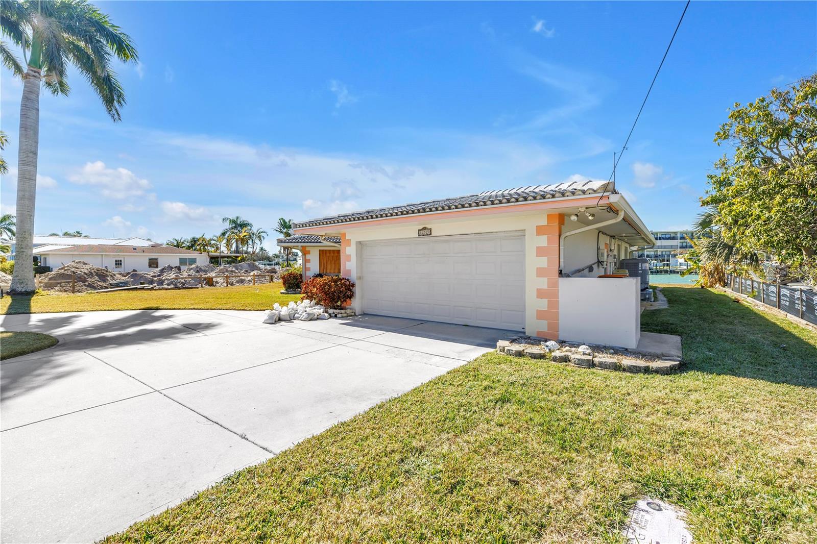 CAPRI ISLE SUB - Residential