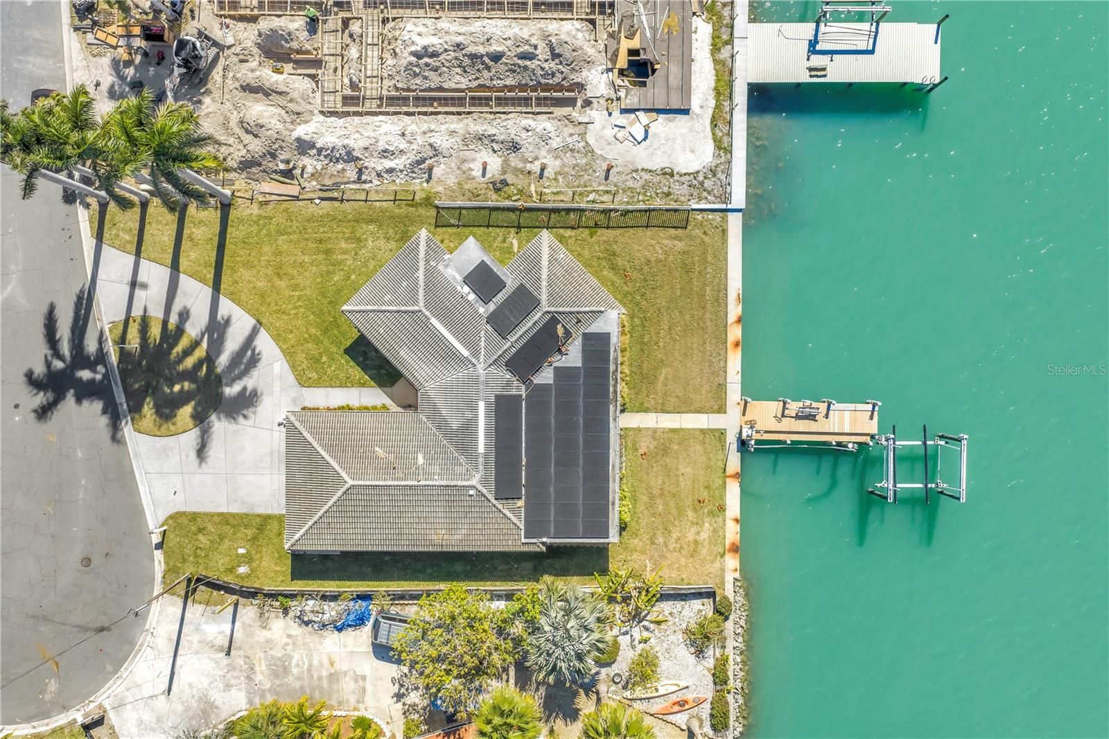 CAPRI ISLE SUB - Residential