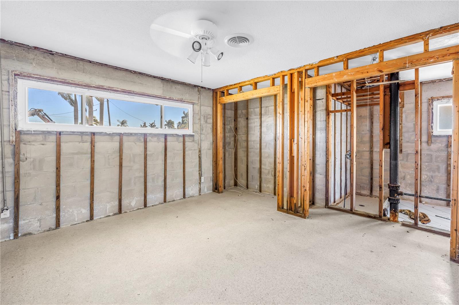 CAPRI ISLE SUB - Residential