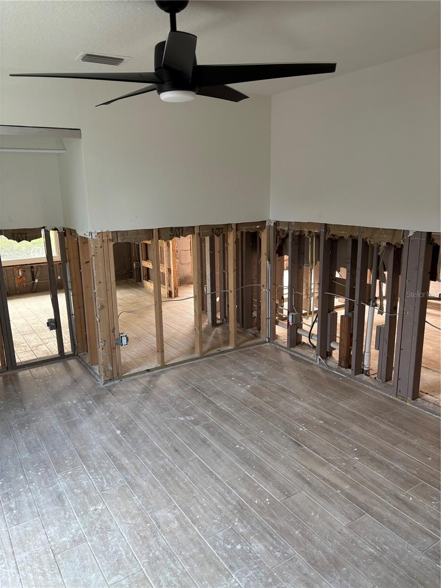 SHORE ACRES VENICE SEC 2ND REP - Residential