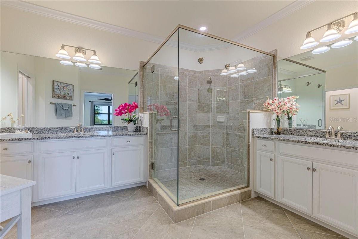 COACH HOMES III AT LAKEWOOD NATIONAL - Residential