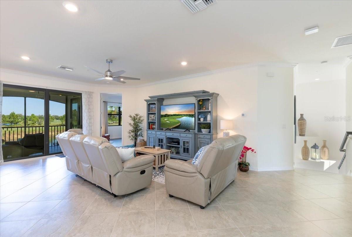 COACH HOMES III AT LAKEWOOD NATIONAL - Residential