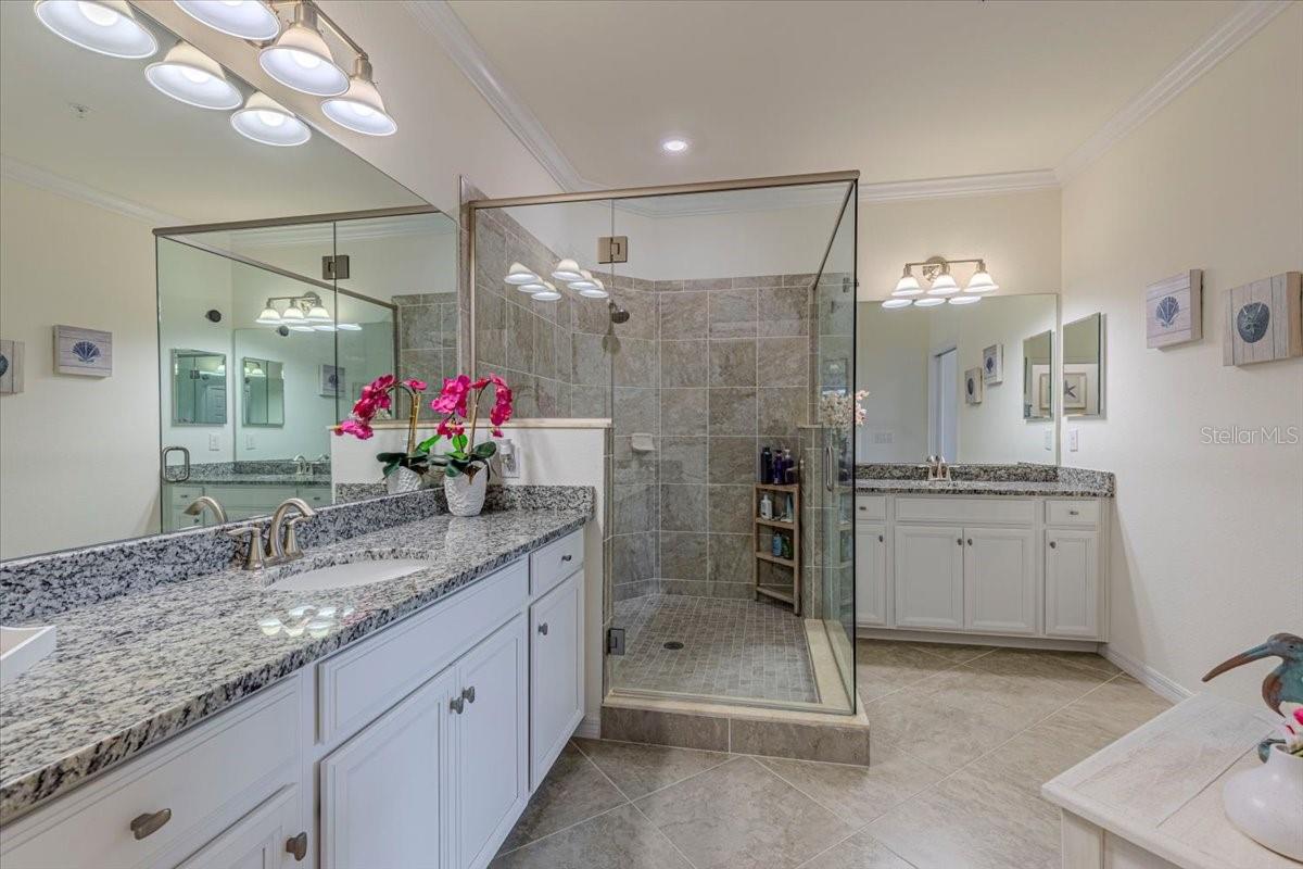 COACH HOMES III AT LAKEWOOD NATIONAL - Residential