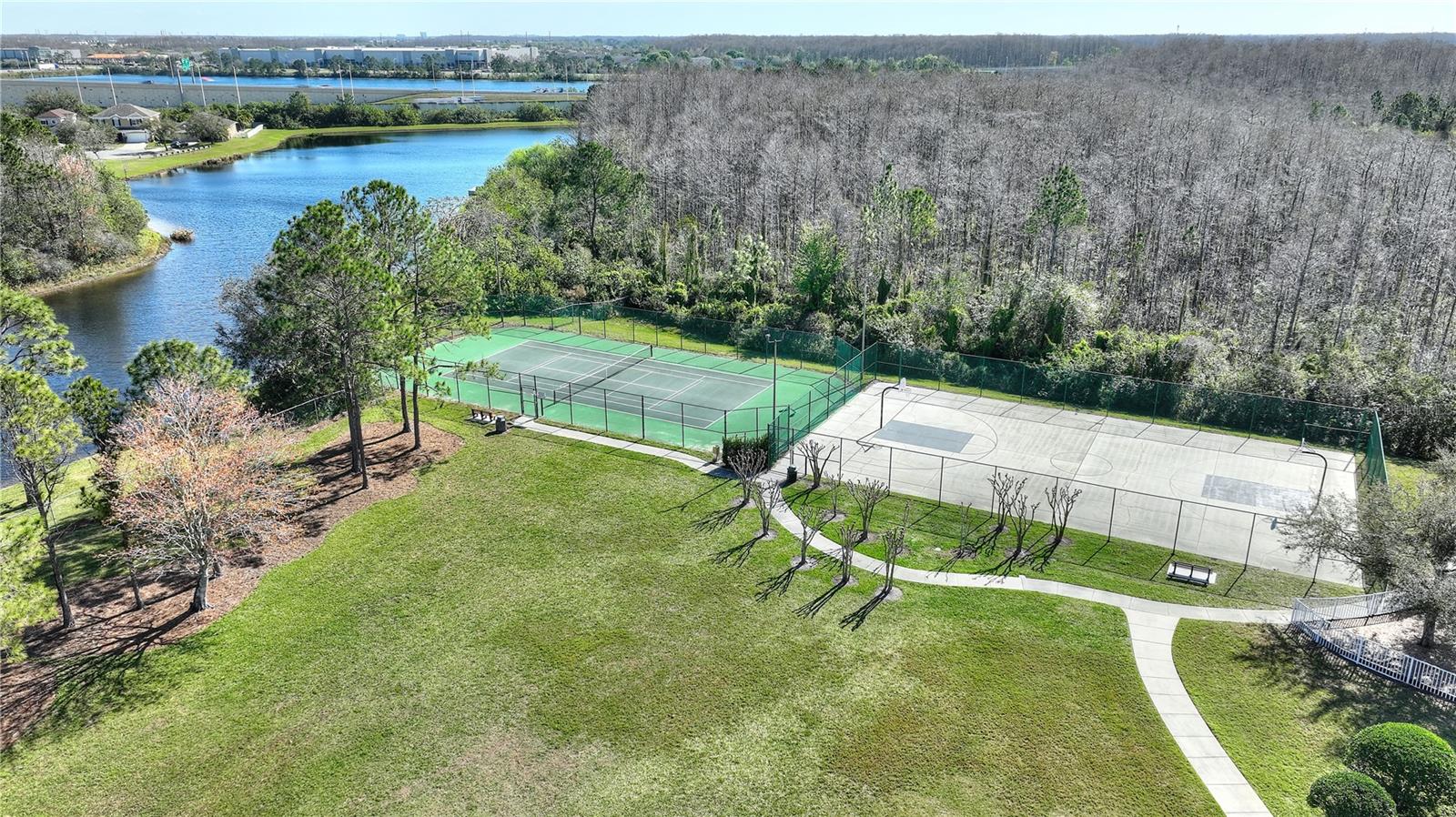 FALCON TRACE - Residential