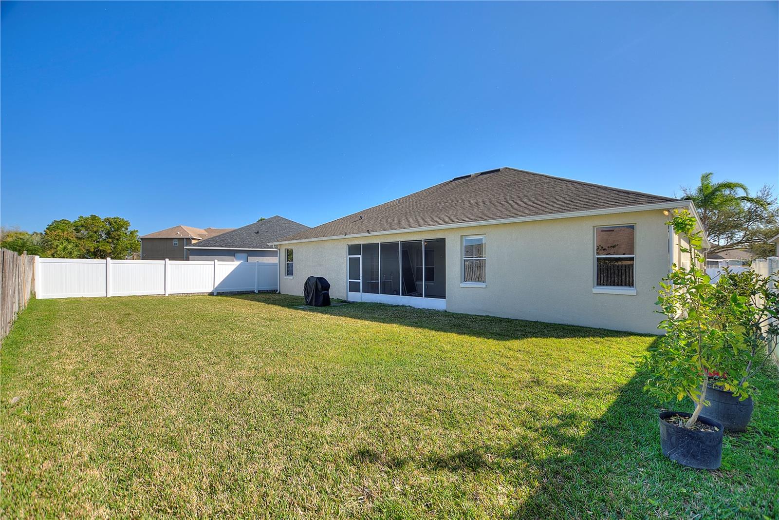 FALCON TRACE - Residential