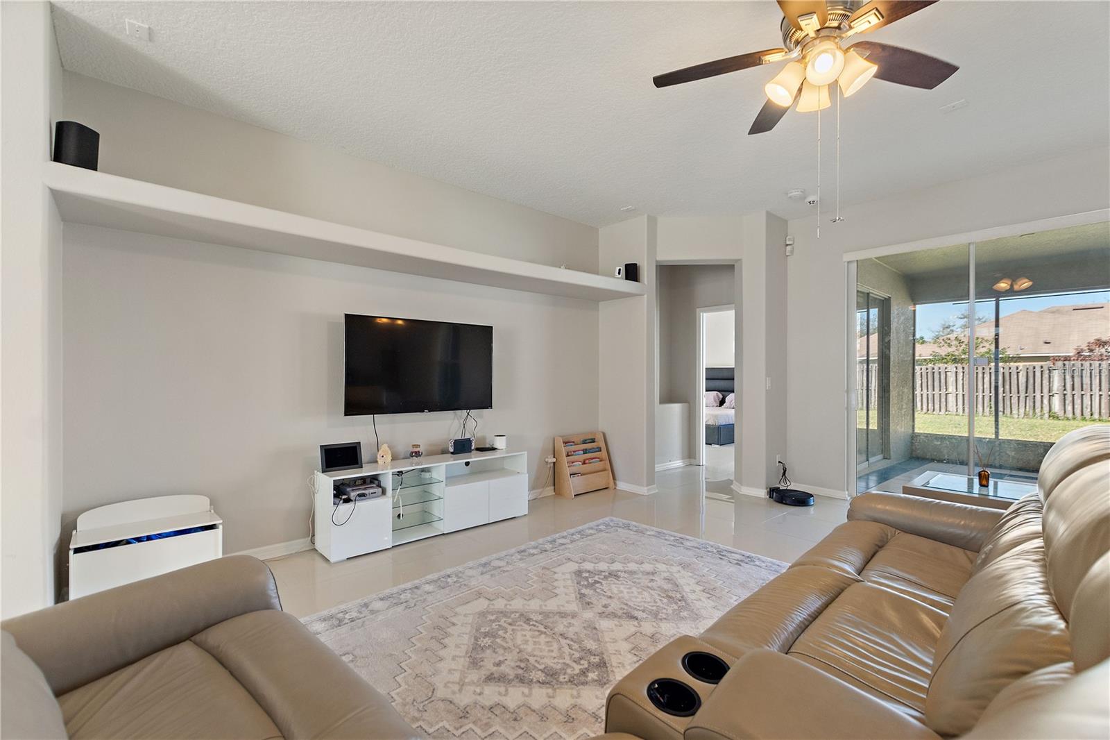 FALCON TRACE - Residential