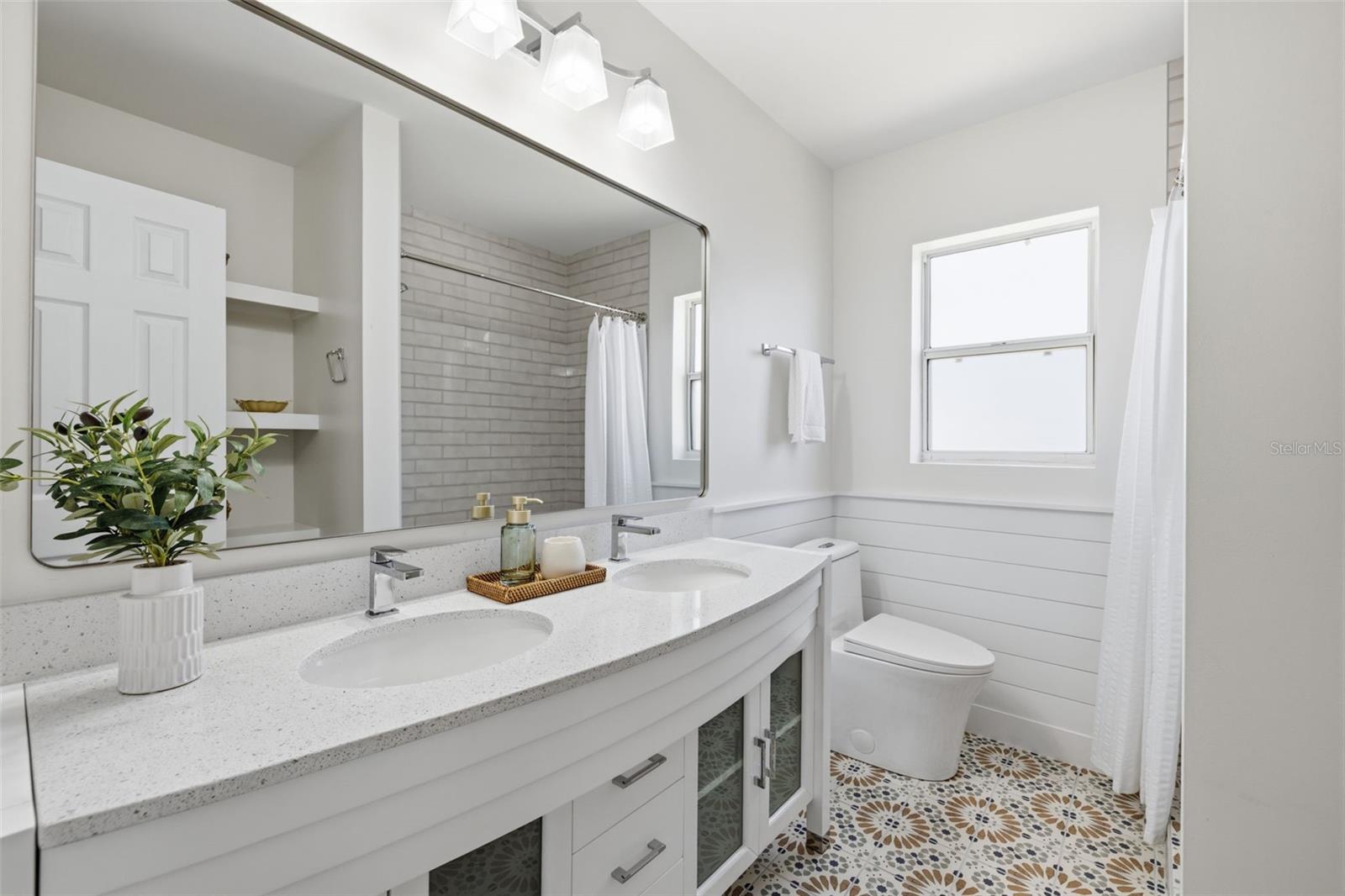 SEMINOLE MANOR 2ND ADD - Residential