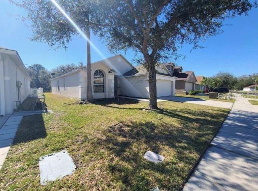 Photo of 25442 Bruford Boulevard, Land O Lakes, FL 34639 (MLS # O6380806)