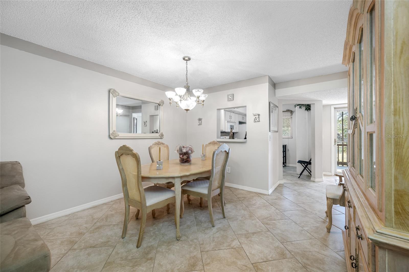 SUNSHINE TERRACE CONDO - Residential