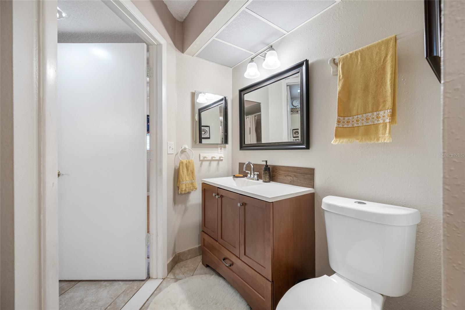 SUNSHINE TERRACE CONDO - Residential