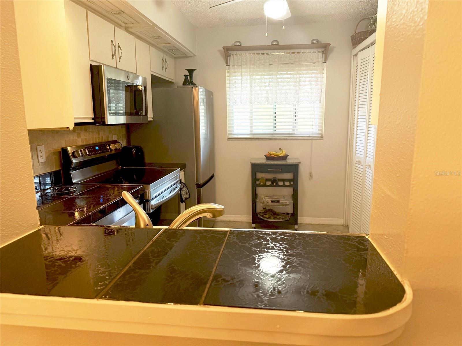 SUNSHINE TERRACE CONDO - Residential