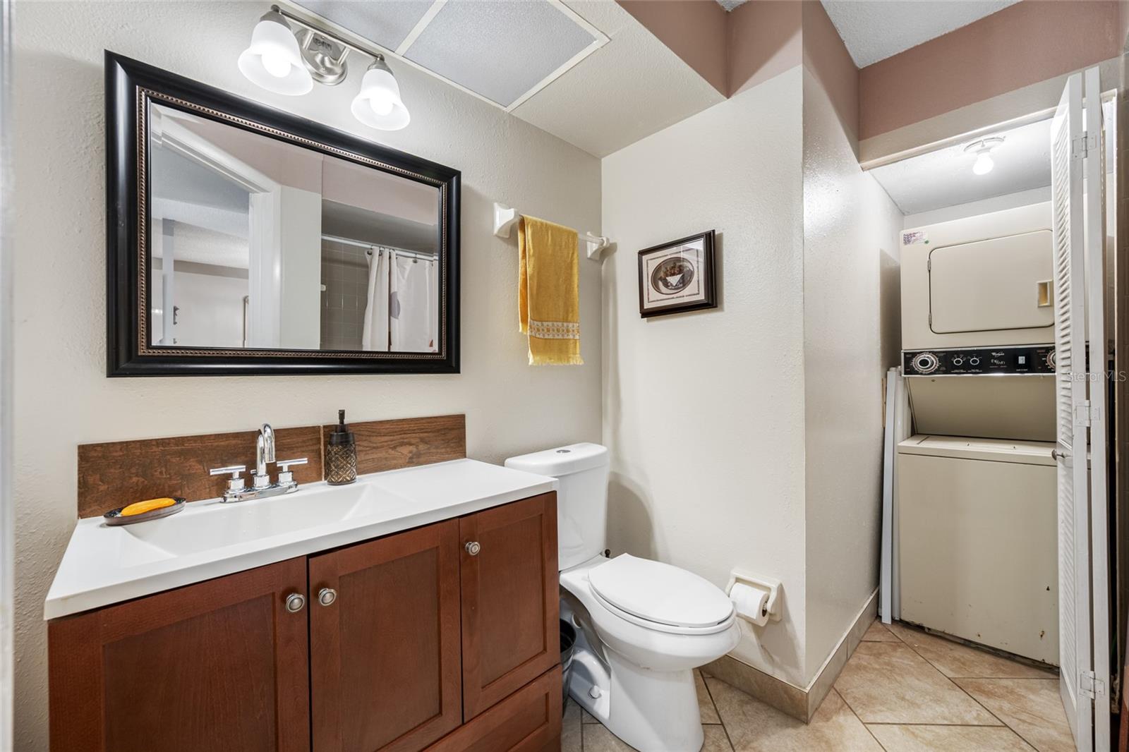 SUNSHINE TERRACE CONDO - Residential