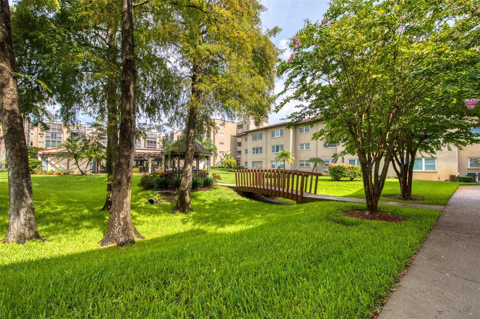 SUNSHINE TERRACE CONDO - Residential