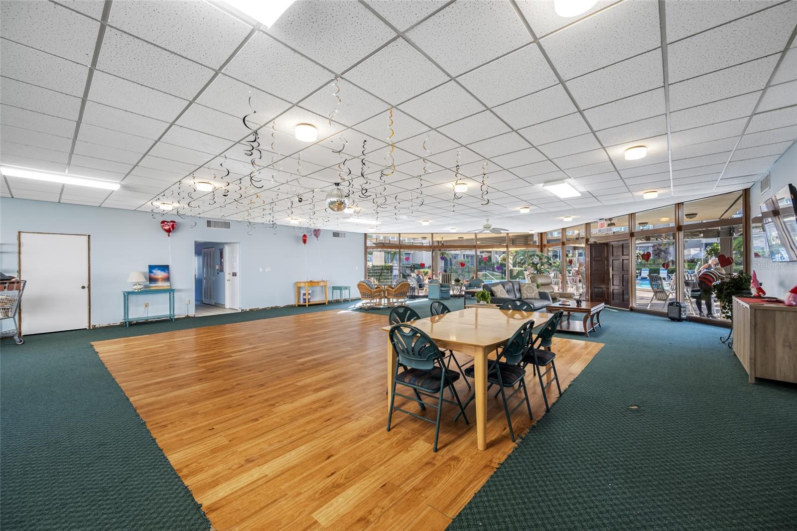 SUNSHINE TERRACE CONDO - Residential