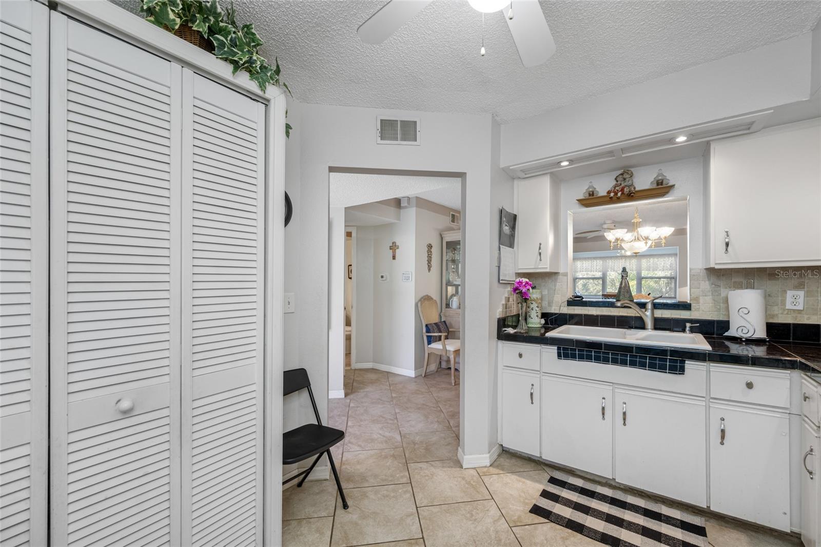 SUNSHINE TERRACE CONDO - Residential