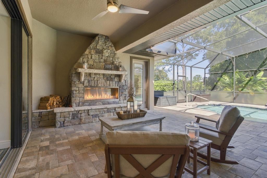 5084 GREENS DRIVE