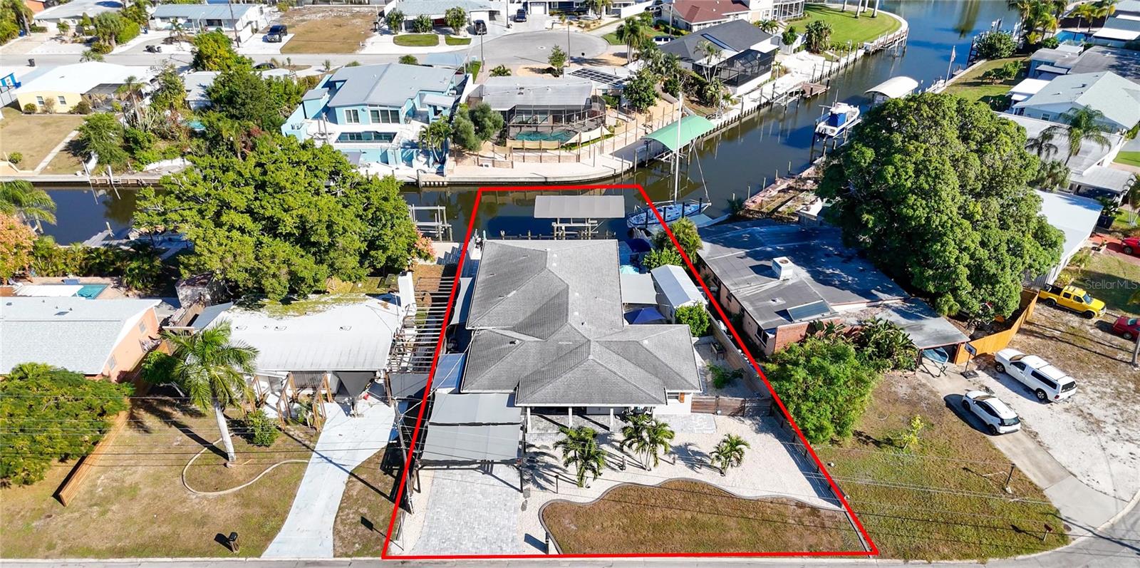 BAYSHORE GARDENS SEC 4 - Residential