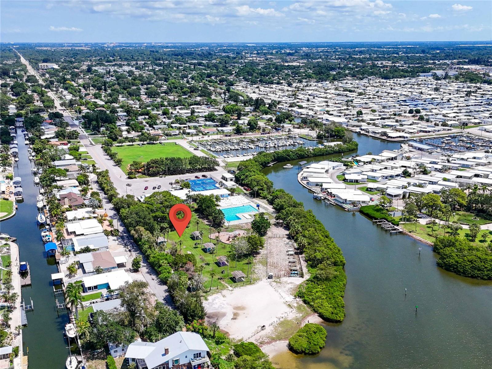 BAYSHORE GARDENS SEC 4 - Residential