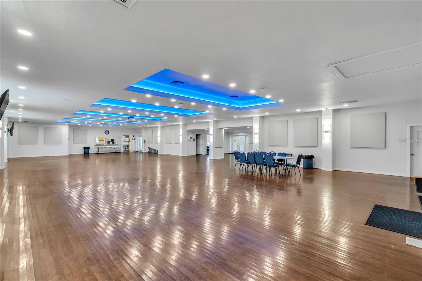 BAYSHORE GARDENS SEC 4 - Residential