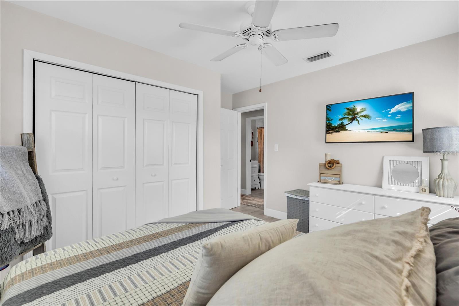 BAYSHORE GARDENS SEC 4 - Residential