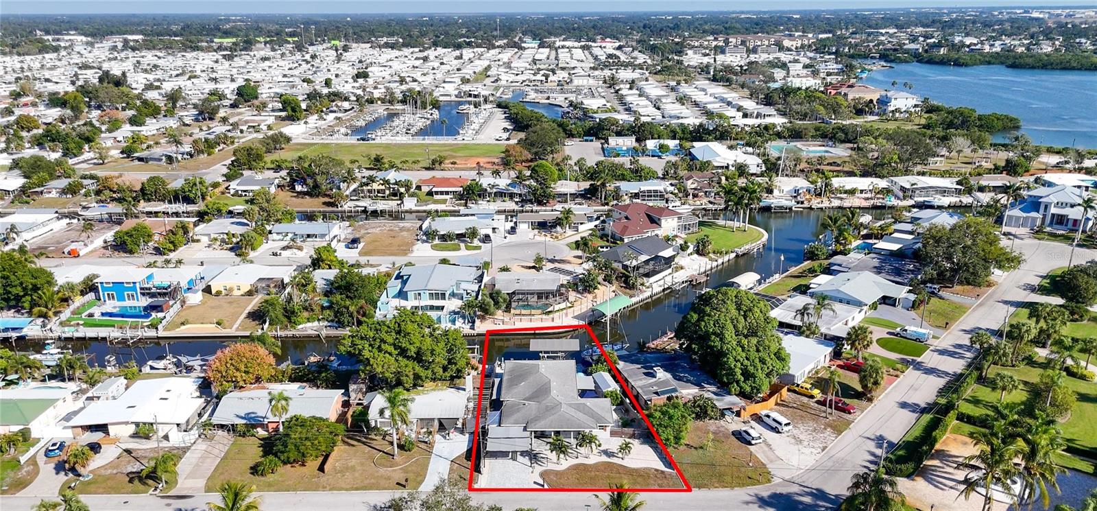 BAYSHORE GARDENS SEC 4 - Residential