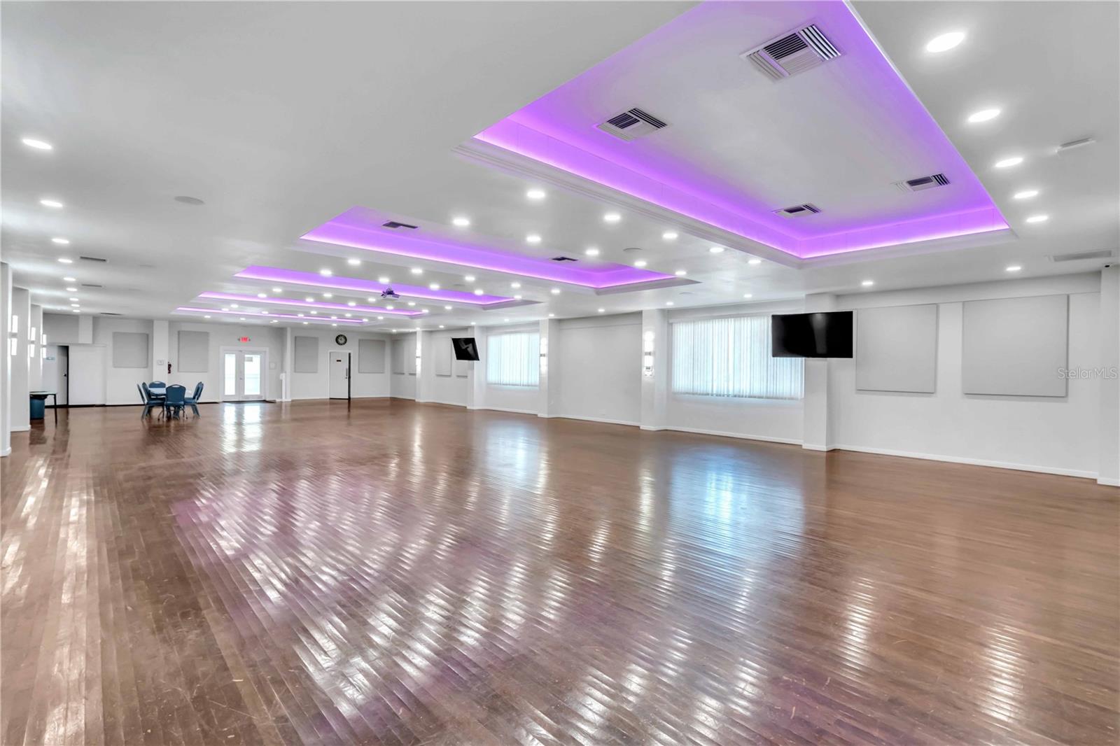 BAYSHORE GARDENS SEC 4 - Residential