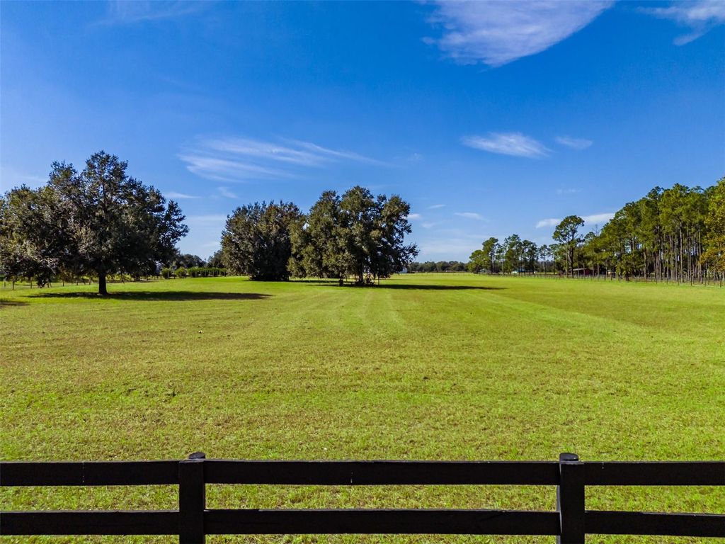 Photo of 3527 Powerline Road, Lithia, FL 33547 (MLS # TB8450412)