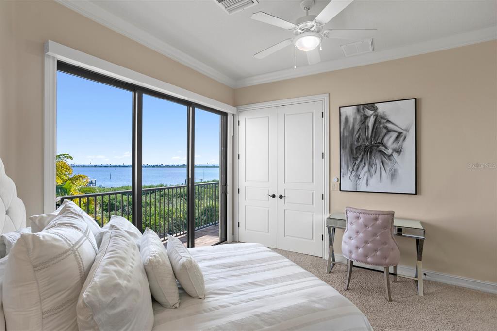 THE RESERVE OF OLD TAMPA BAY - Residential