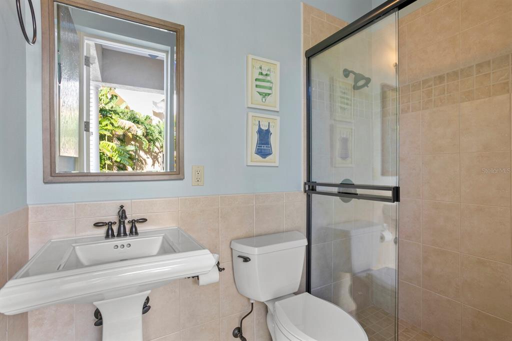 THE RESERVE OF OLD TAMPA BAY - Residential