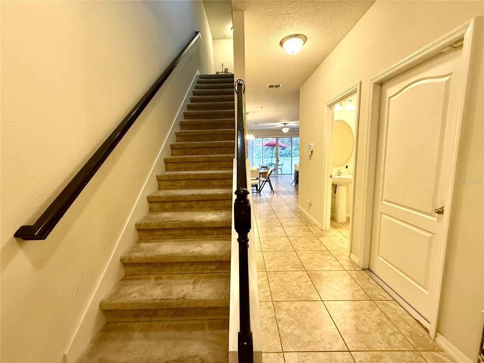 7522 ALOMA PINES COURT