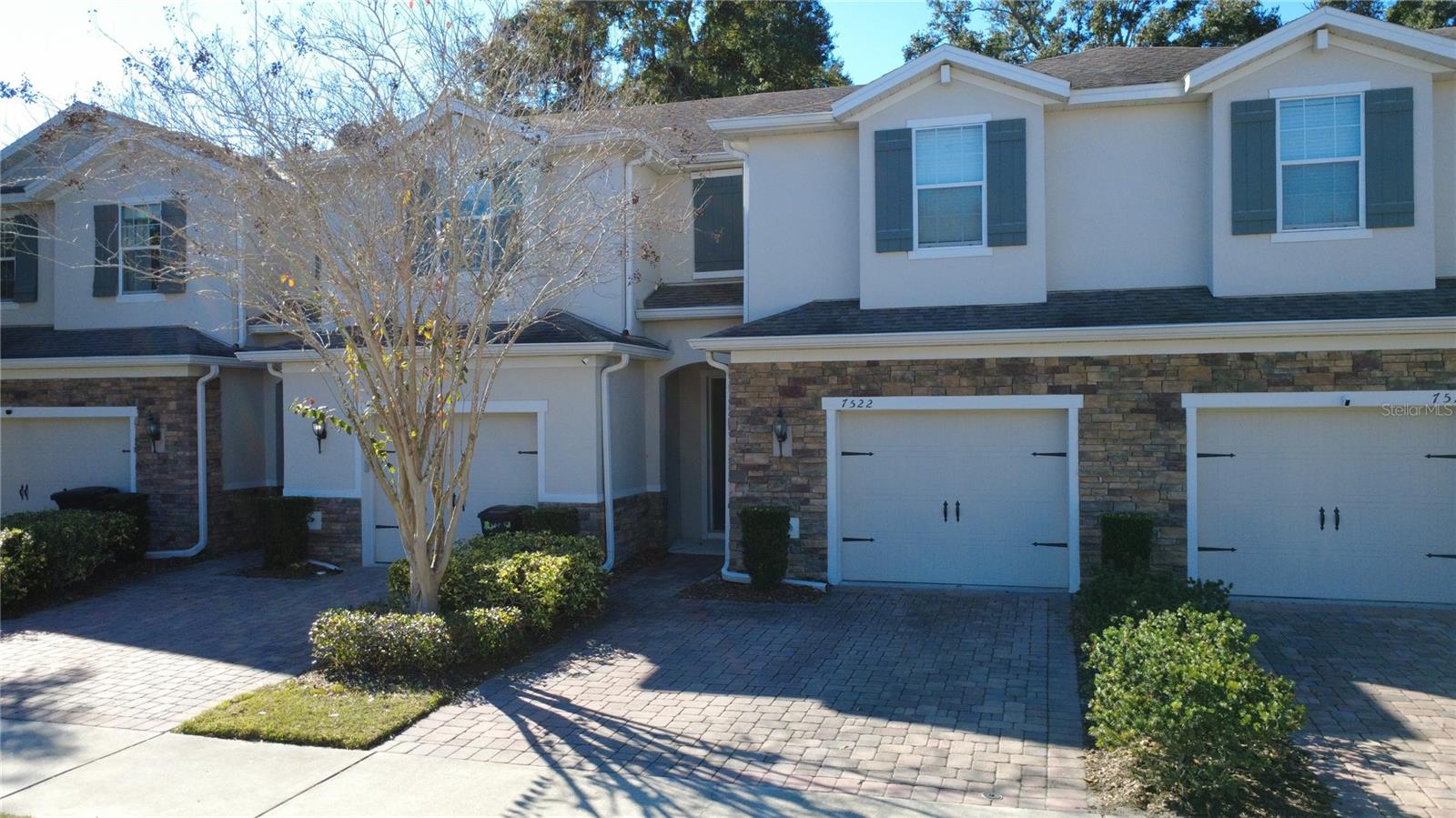 ALOMA TRAILS - Residential
