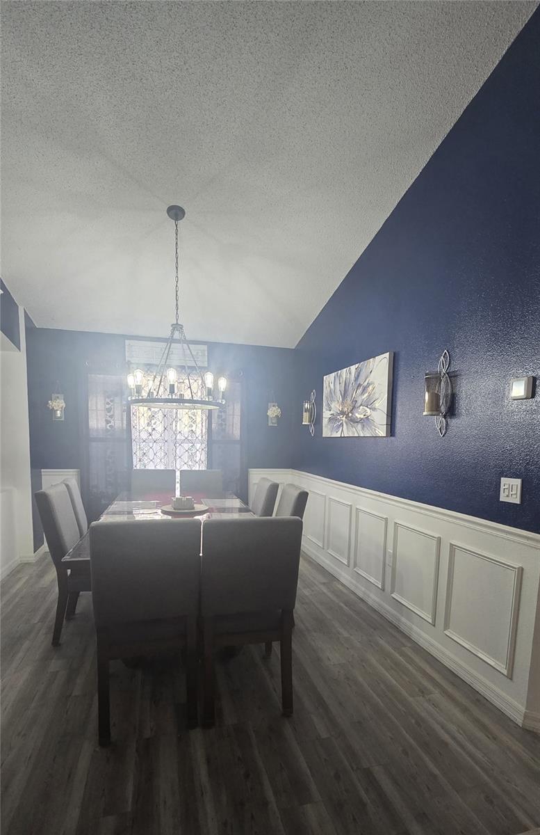 HERITAGE LAKES - Residential