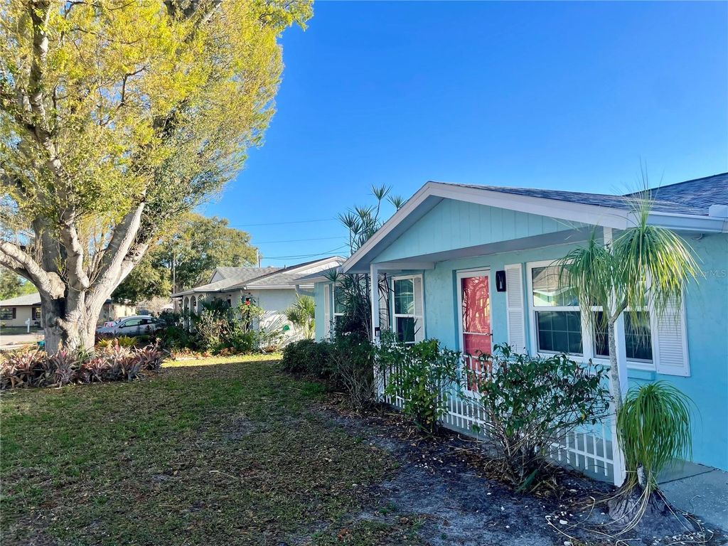 Photo of 5157 Island Date Street, Sarasota, FL 34232 (MLS # A4685908)