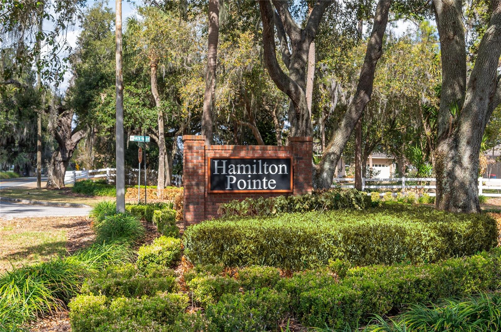 HAMILTON POINTE - Land