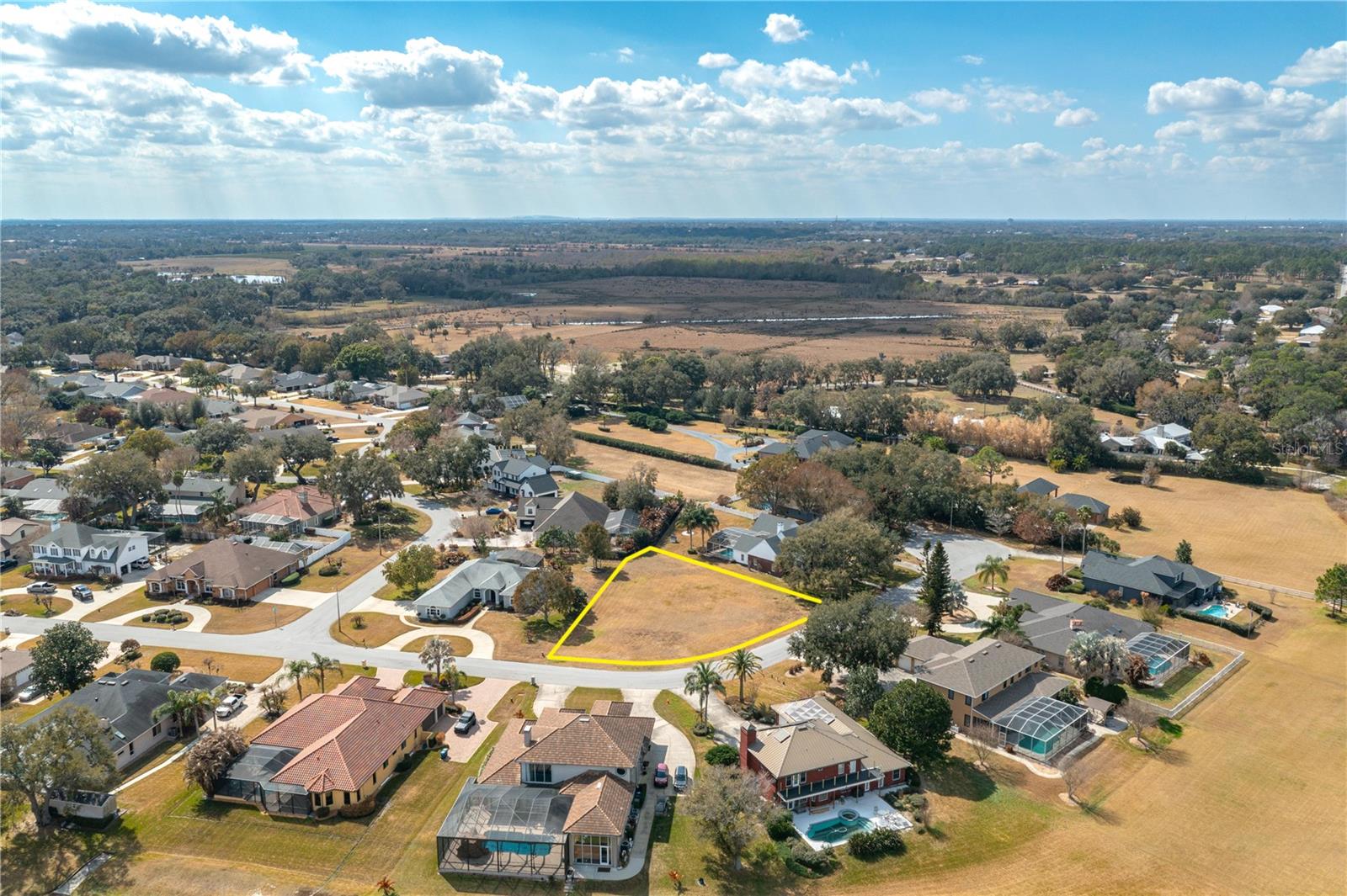 HAMILTON POINTE - Land