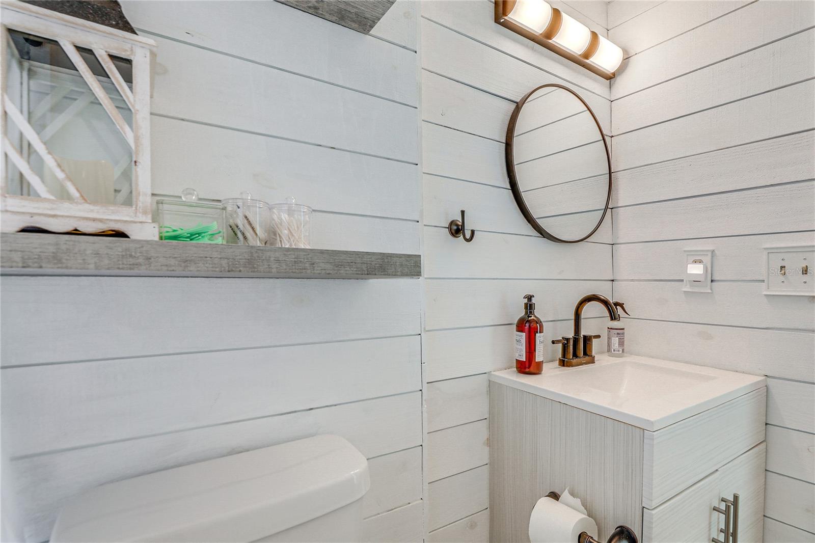 MANASOTA LAND & TIMBER CO - Residential