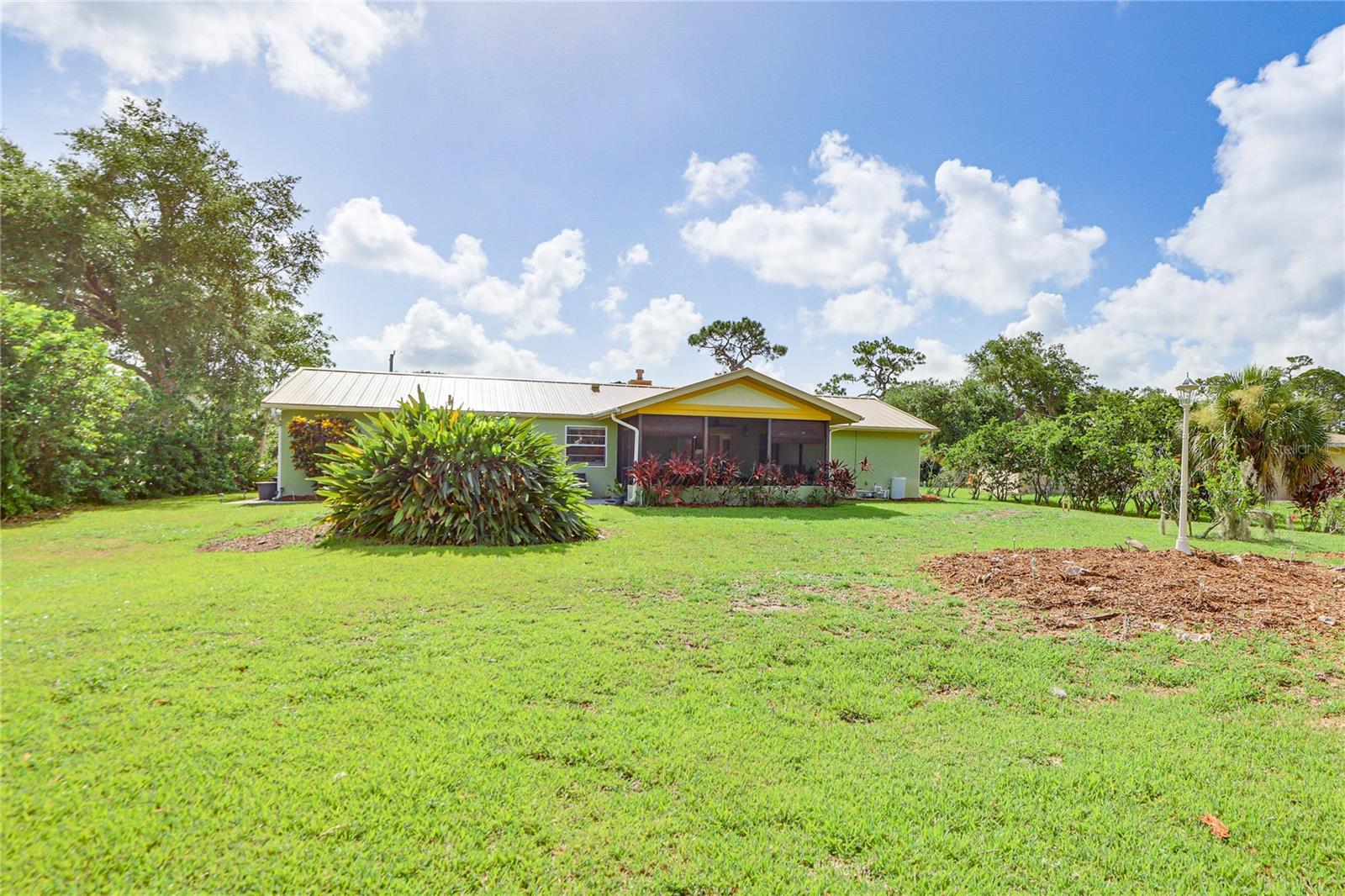 MANASOTA LAND & TIMBER CO - Residential