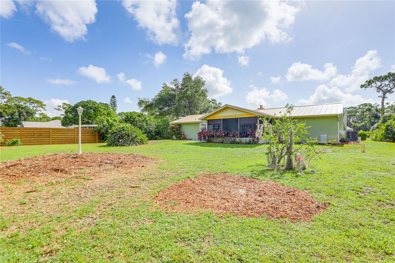 MANASOTA LAND & TIMBER CO - Residential