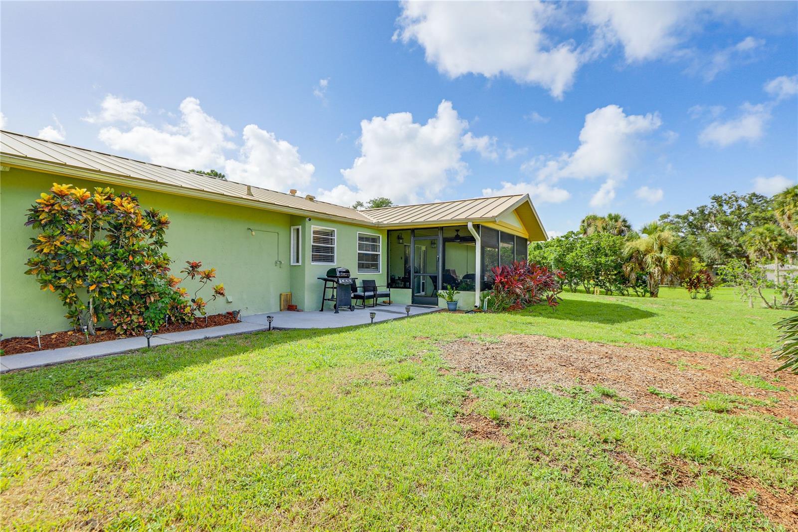 MANASOTA LAND & TIMBER CO - Residential