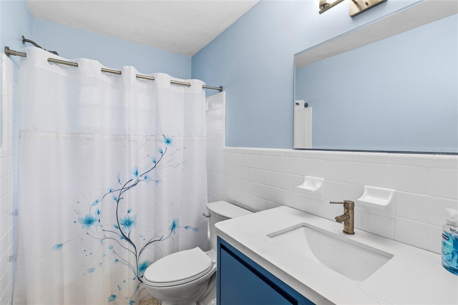 LEWIS ISLAND SEC 1 - Residential Lease