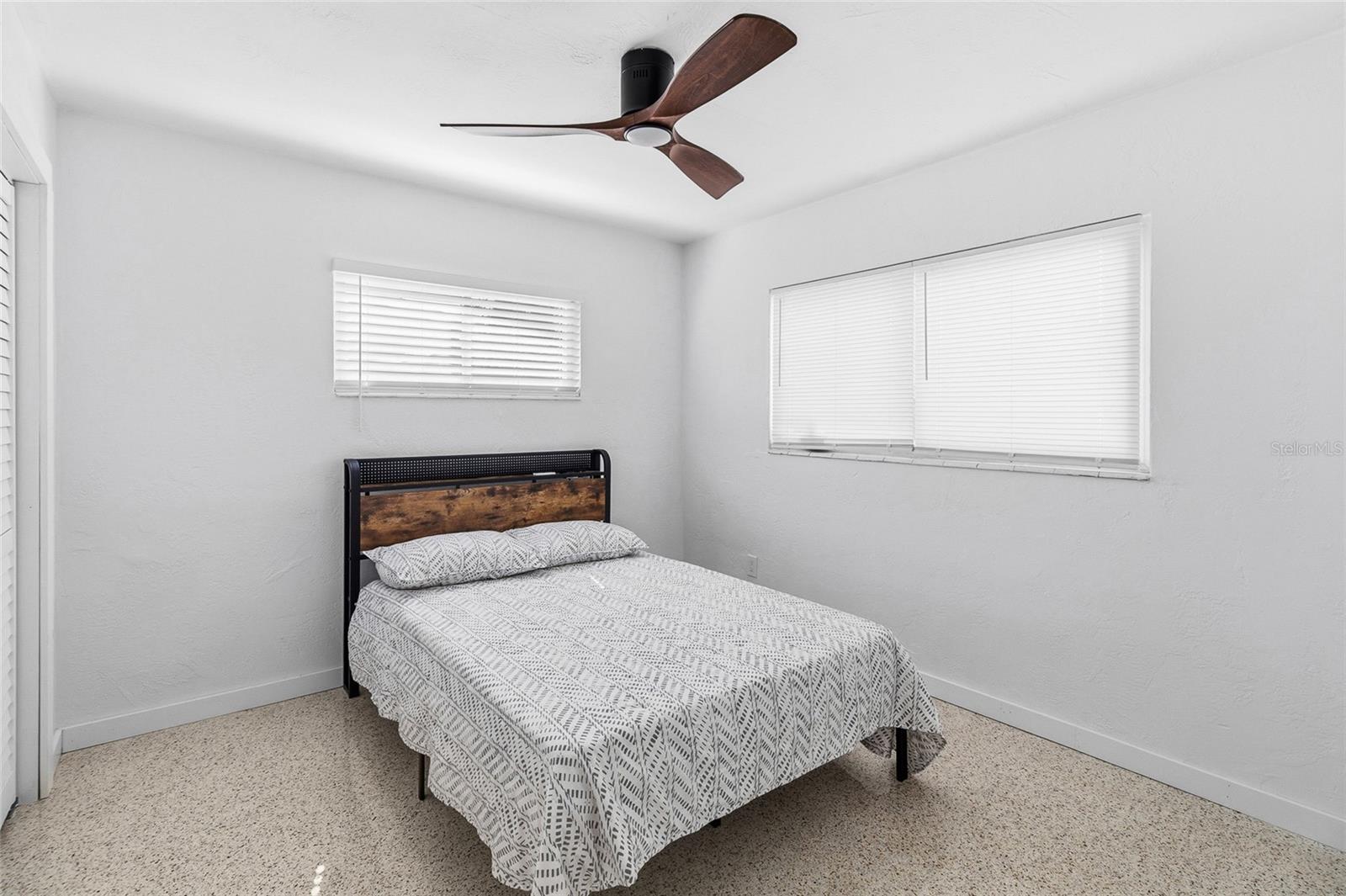 LEWIS ISLAND SEC 1 - Residential Lease