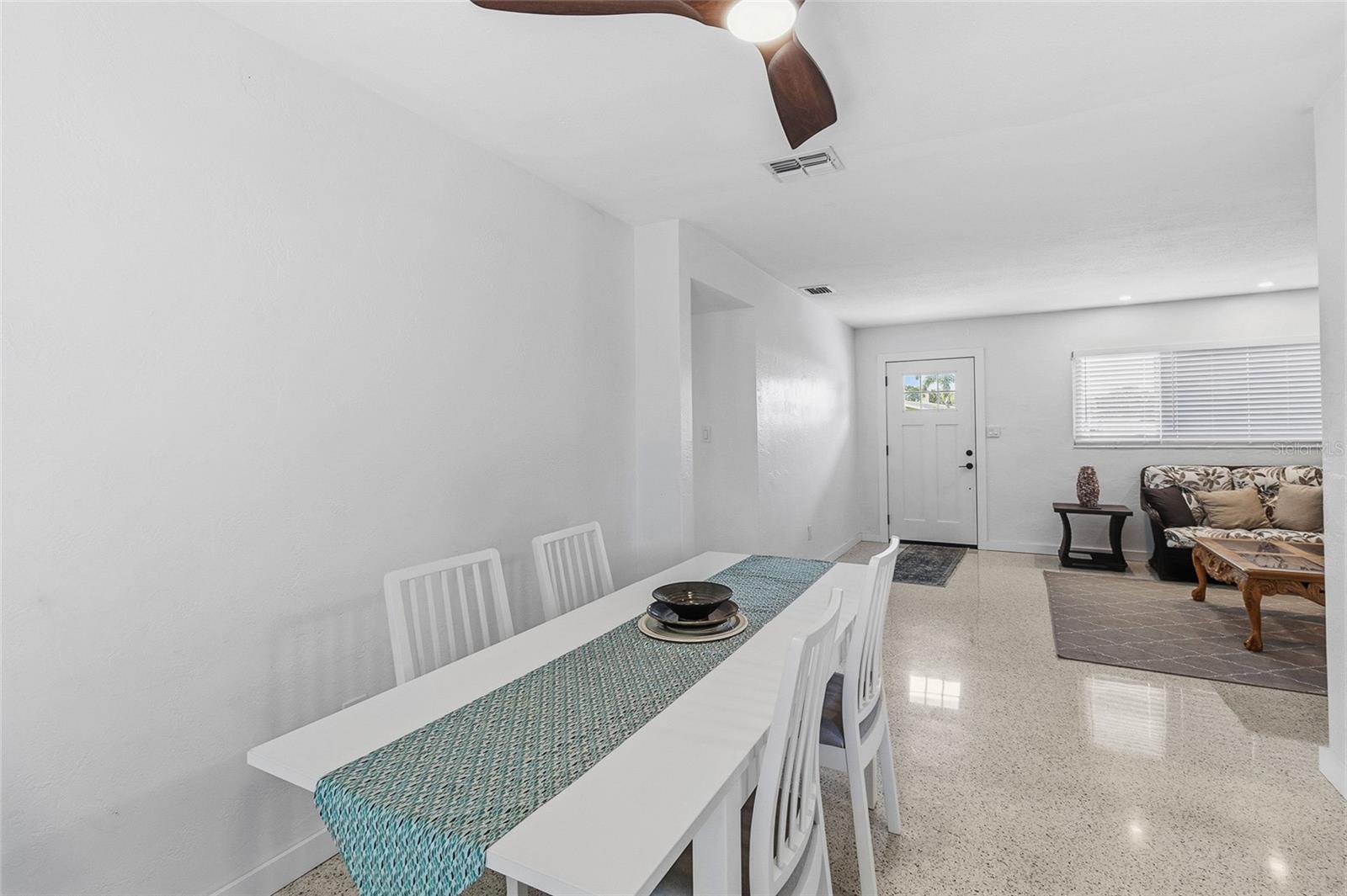 LEWIS ISLAND SEC 1 - Residential Lease