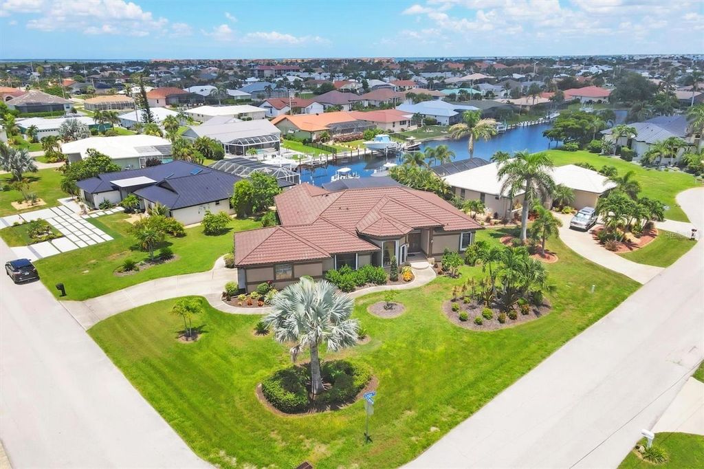 Photo of 2310 Via Venice, Punta Gorda, FL 33950 (MLS # A4660091)
