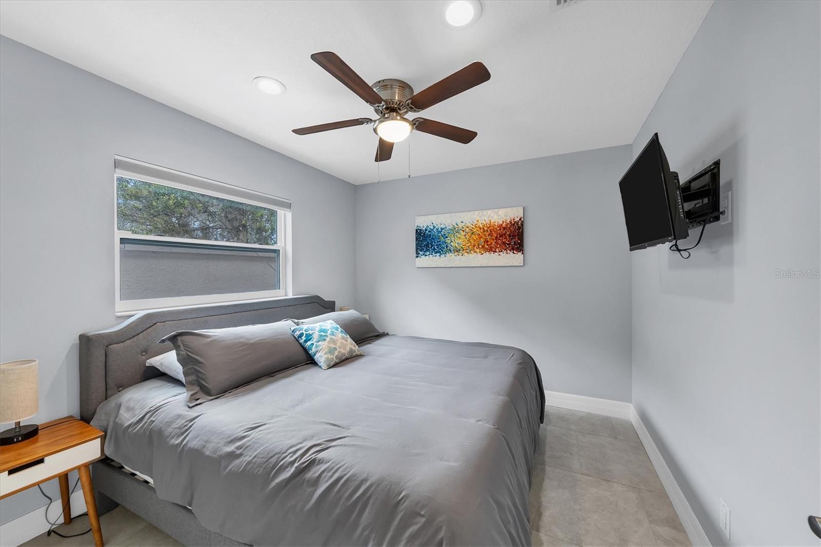 VALENCIA TERRACE REV - Commercial Sale