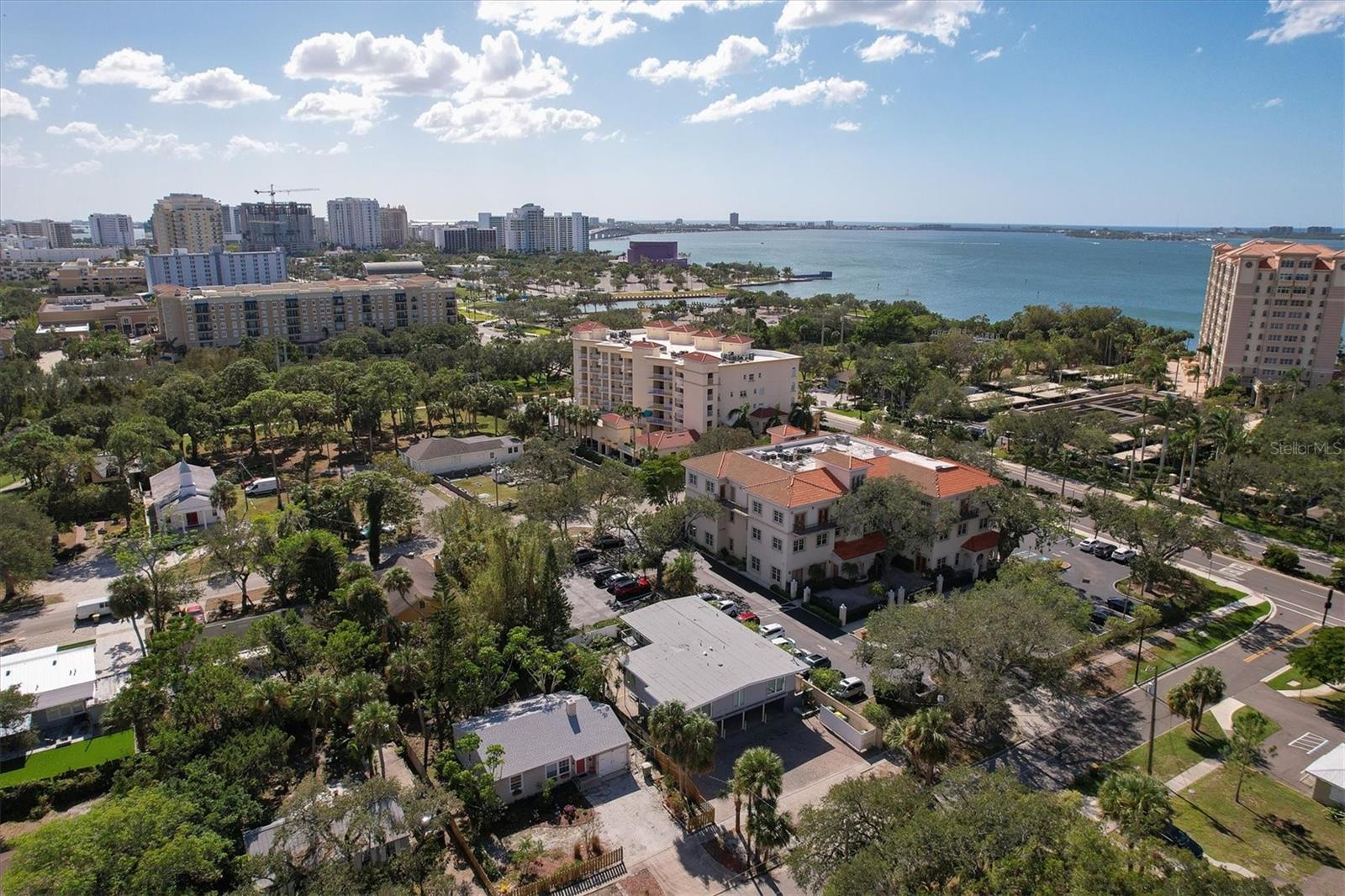 VALENCIA TERRACE REV - Commercial Sale