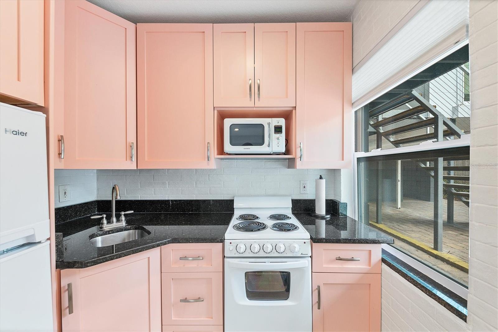 VALENCIA TERRACE REV - Commercial Sale