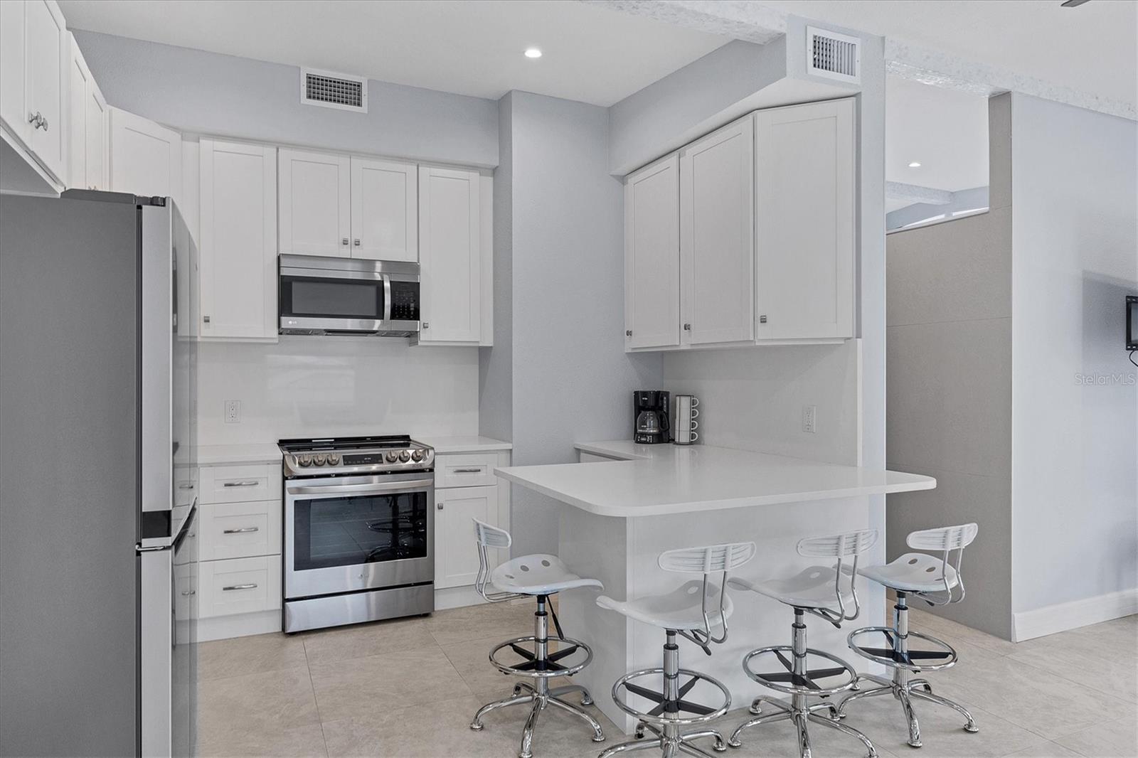 VALENCIA TERRACE REV - Commercial Sale