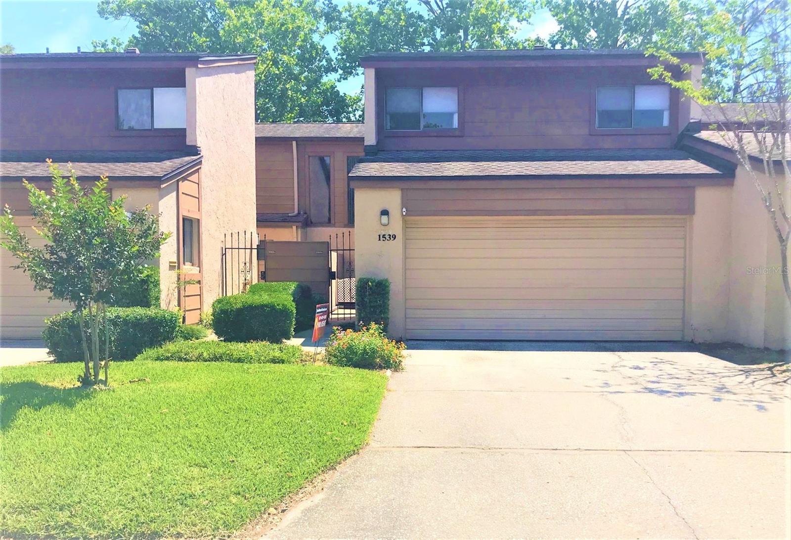 LAKE OF THE WOODS SEC 12 TWNHS - Residential Lease