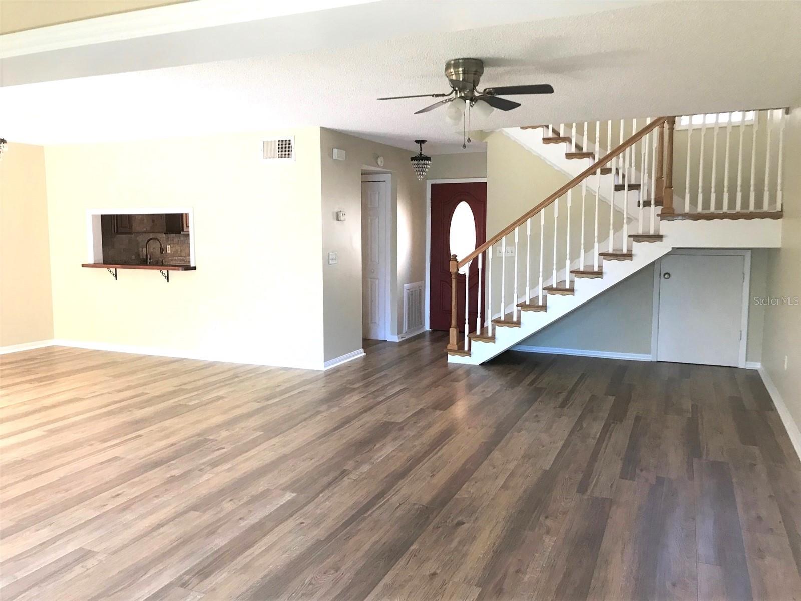 LAKE OF THE WOODS SEC 12 TWNHS - Residential Lease