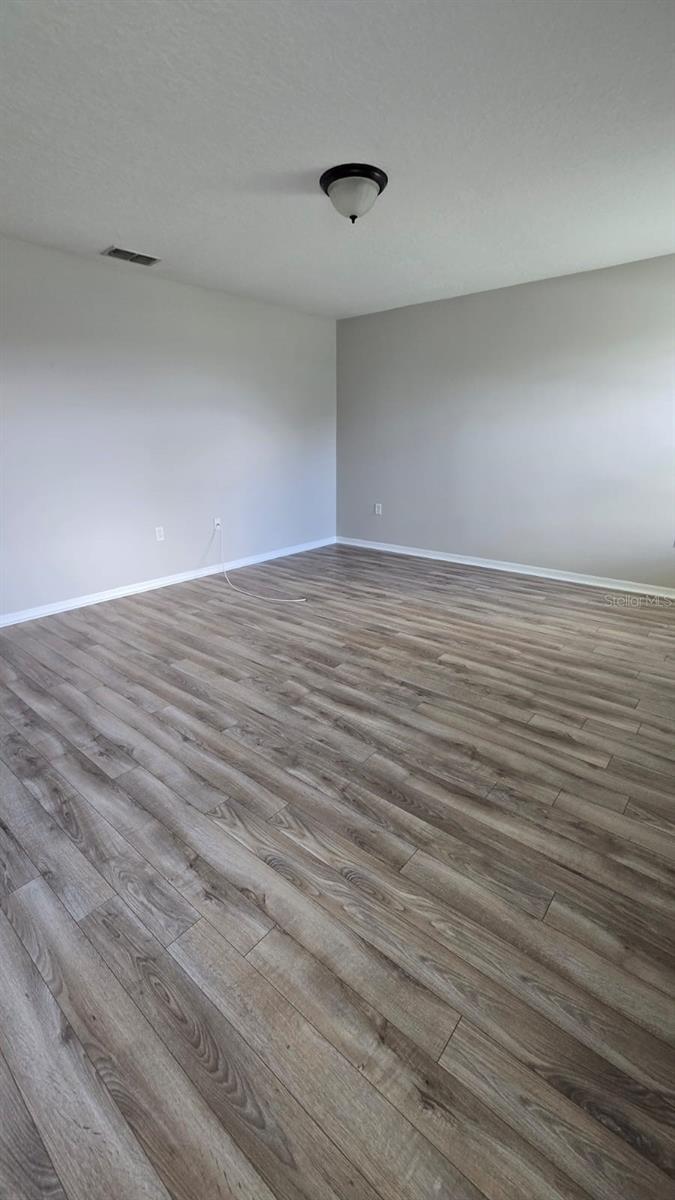 VILLAS/TUCKER OAKS - Residential Lease